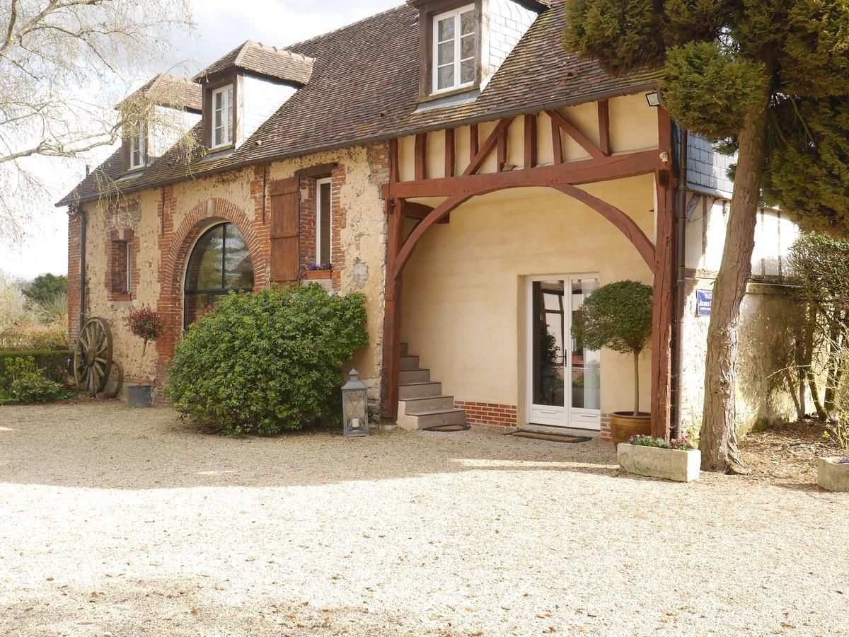 Bed and Breakfast Le Puits D'Angle Thibivillers Exterior foto
