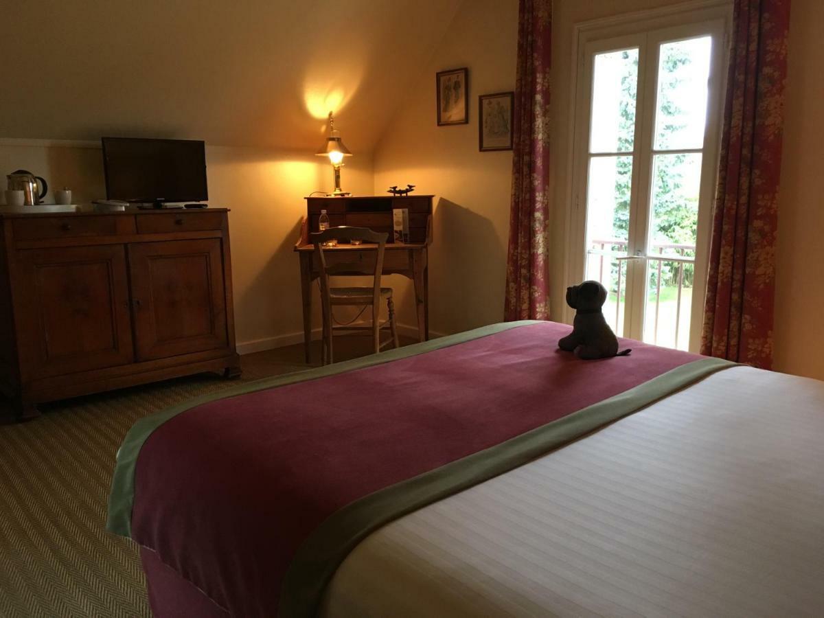 Bed and Breakfast Le Puits D'Angle Thibivillers Exterior foto